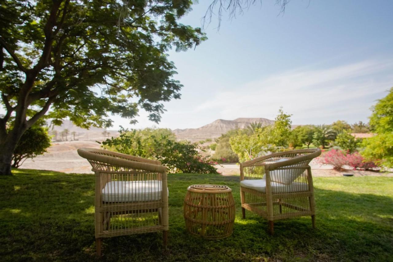 Hotel Selina Mantur Almog Dead Sea Esterno foto